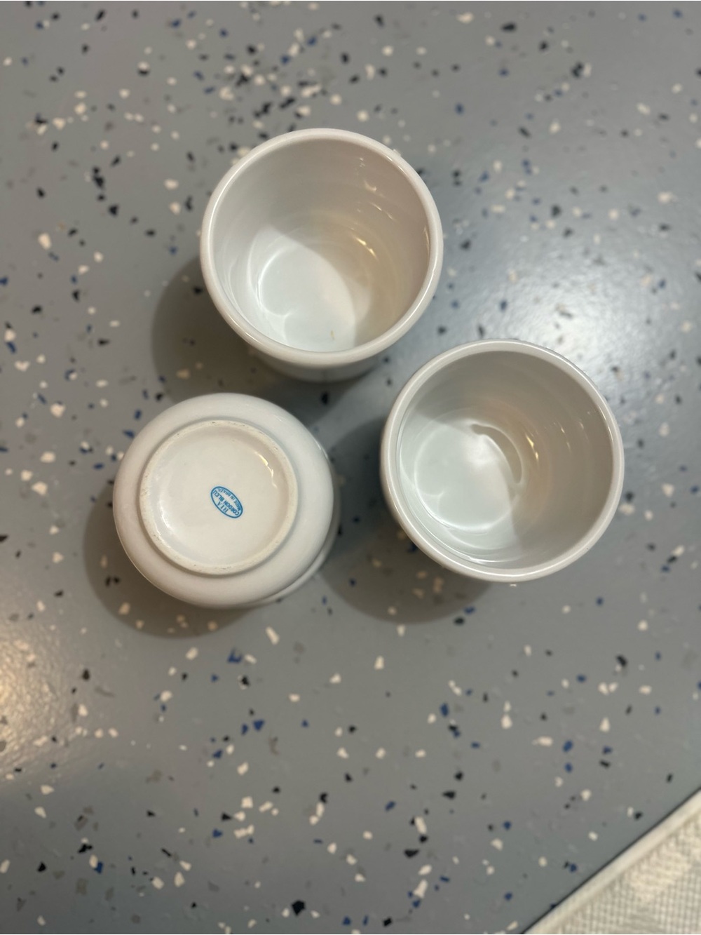White Porcelain Mini Bowls - White -